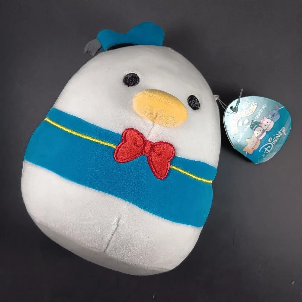 New With Tags Disney Donald Duck Squishmallow 7